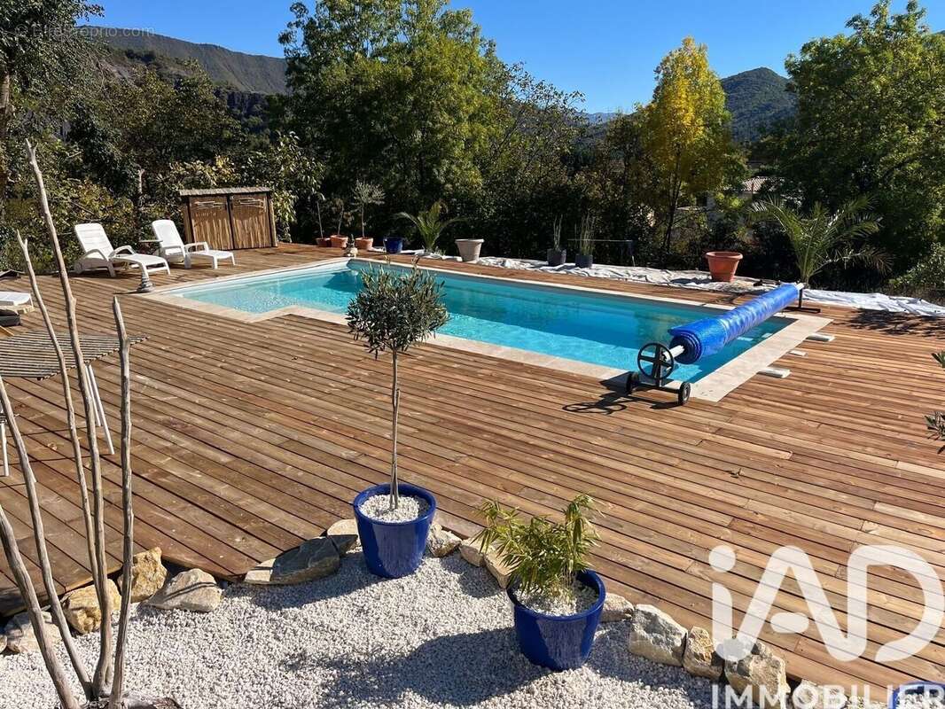 Maison 106 m² à La Robine-Sur-Galabre  - photo 6