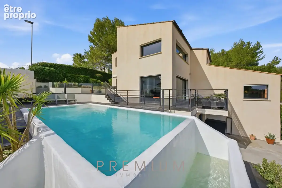 Villa d'architecte baignée de lumière. - photo 2