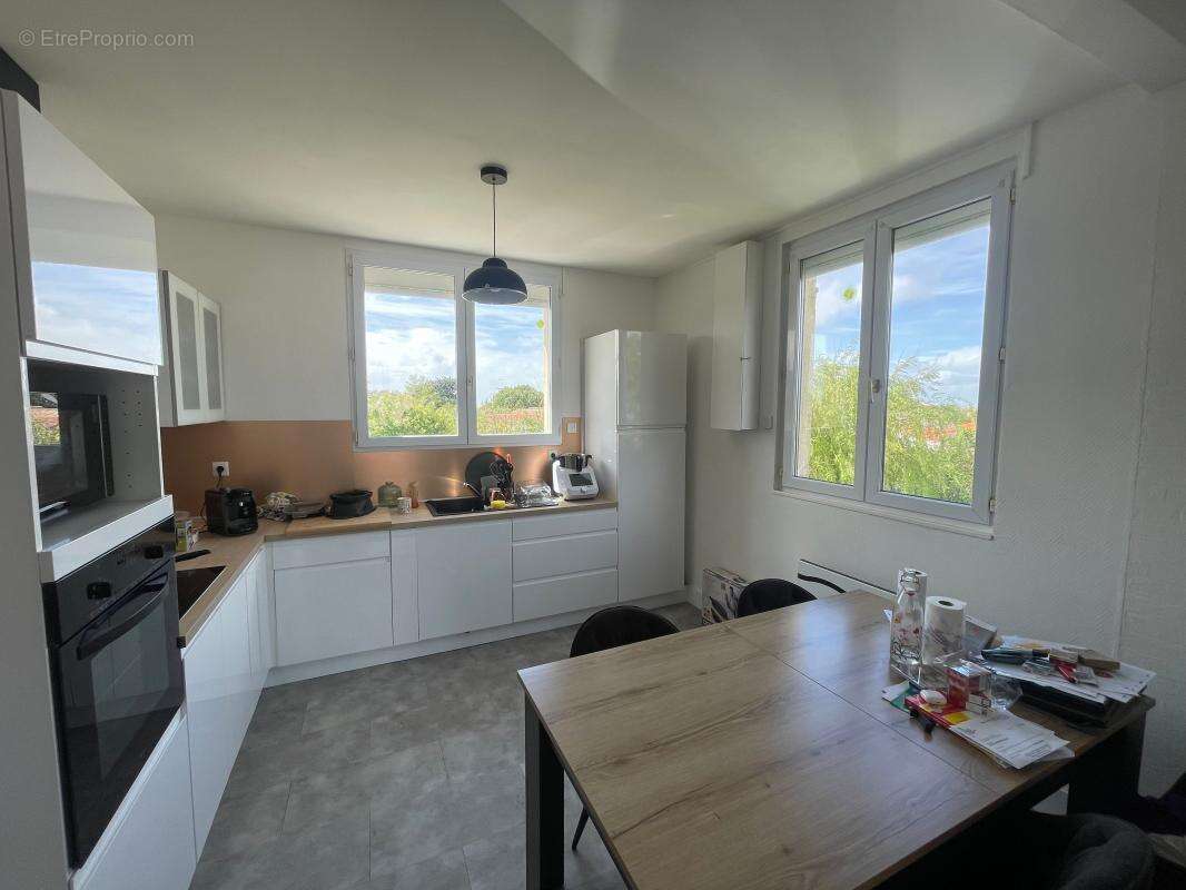 Appartement à ANGOULINS