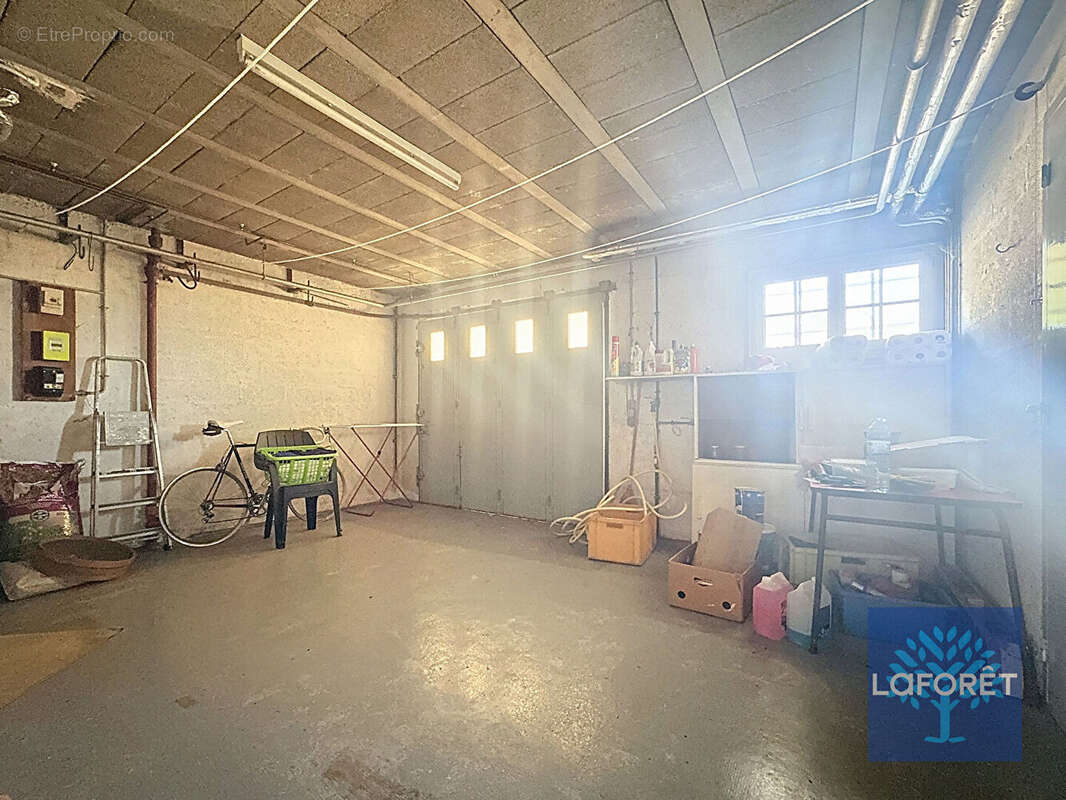 Maison à CHILLY-MAZARIN