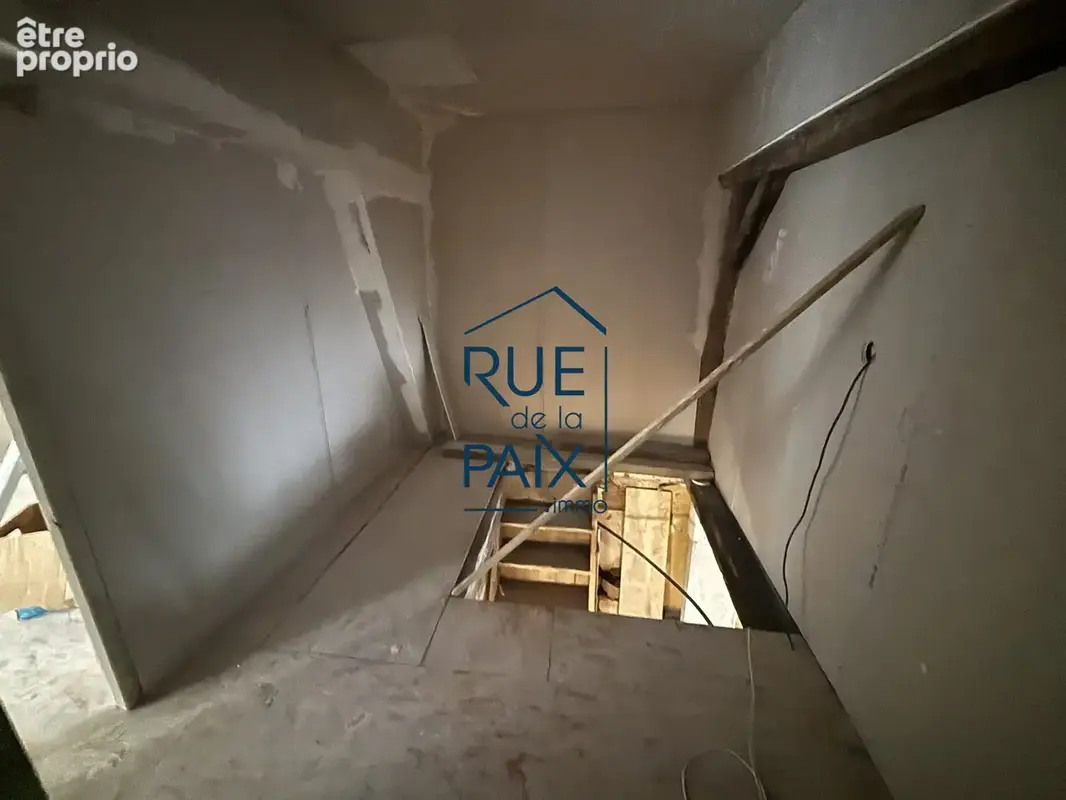 Appartement 215 m² à vendre à Chatellerault (86100) - photo 3