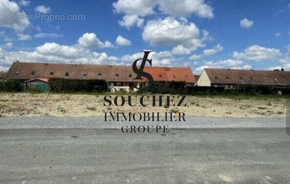 Terrain à EVIN-MALMAISON