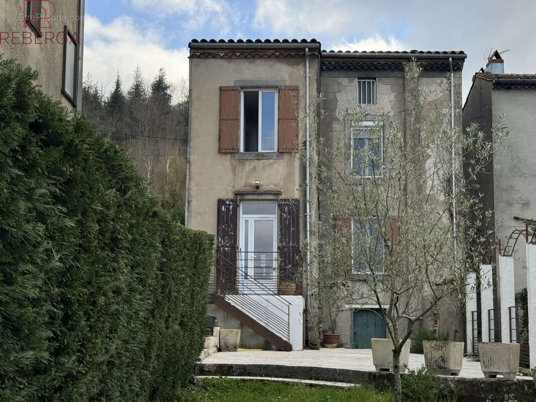 Maison 165 m² à Mazamet  - photo 9