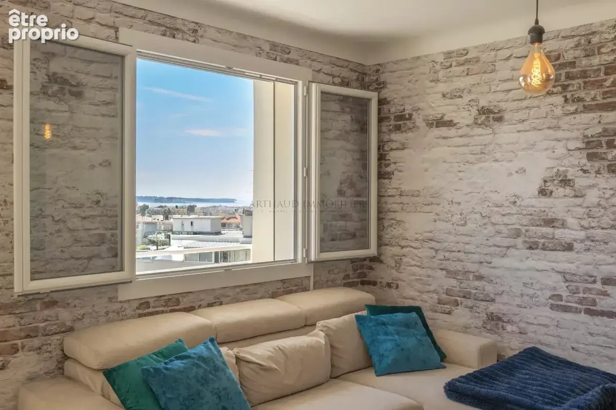 3 Pièces rénové - Vue Mer - Garage - Calme total - photo 6