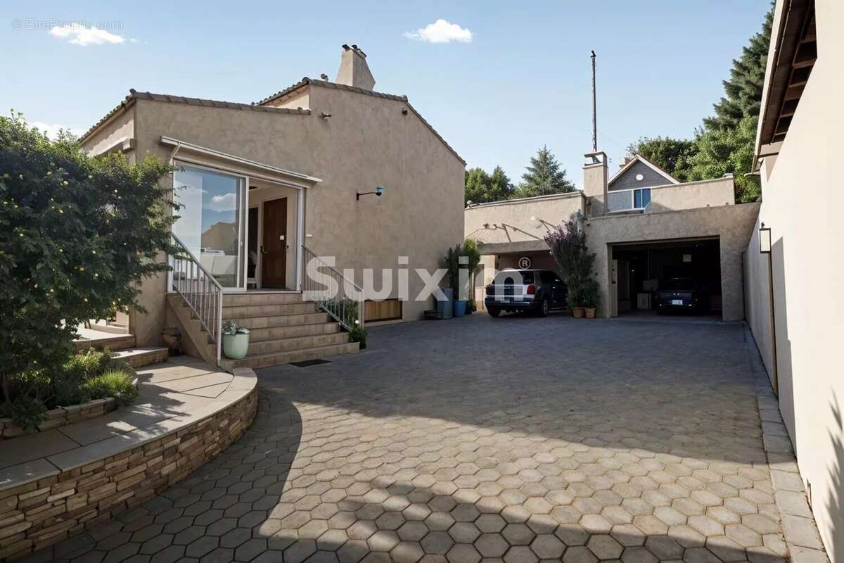 Maison à LE ROVE
