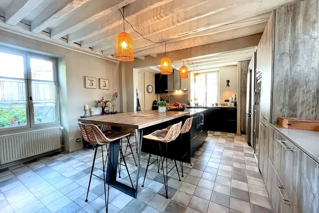 Maison à MAUPERTHUIS