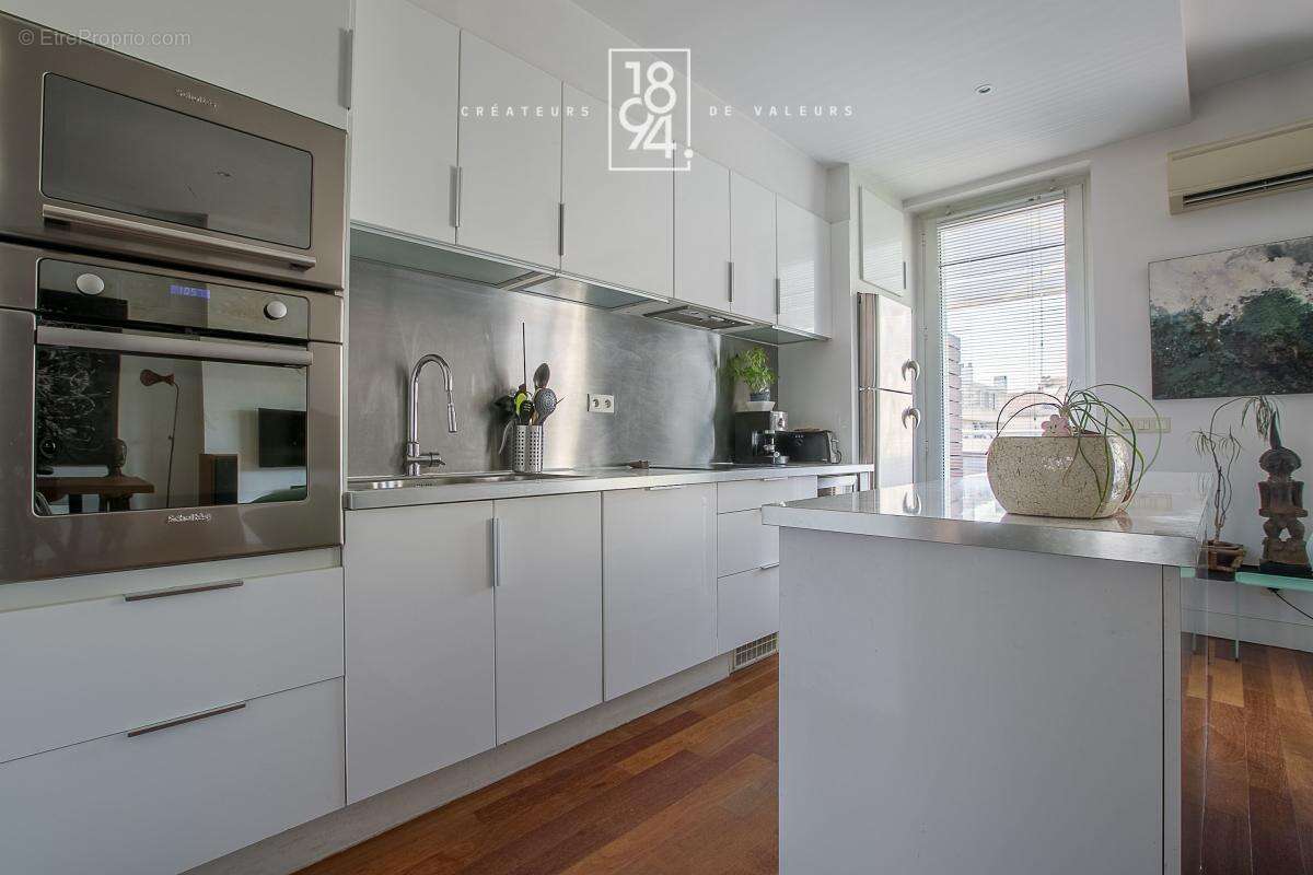 Appartement à MARSEILLE-8E