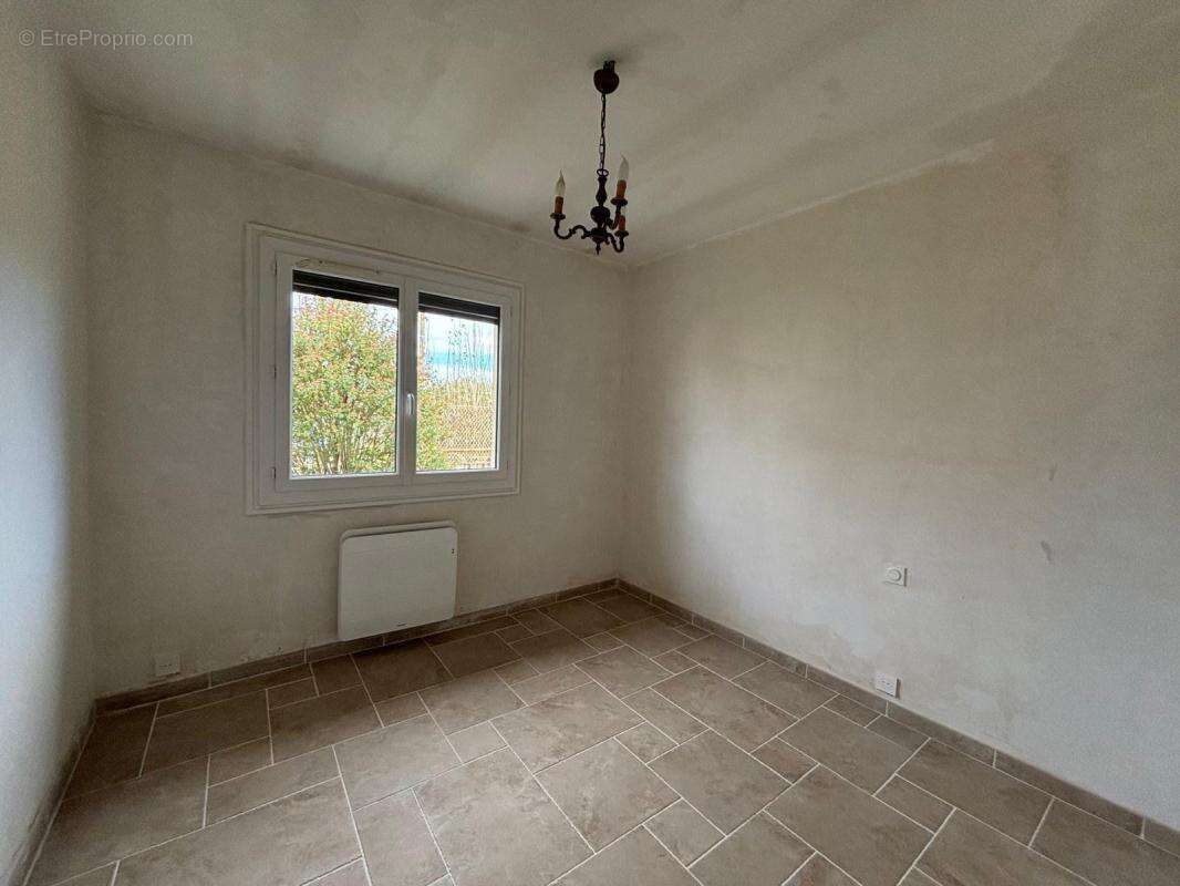 Maison à CASTELSARRASIN