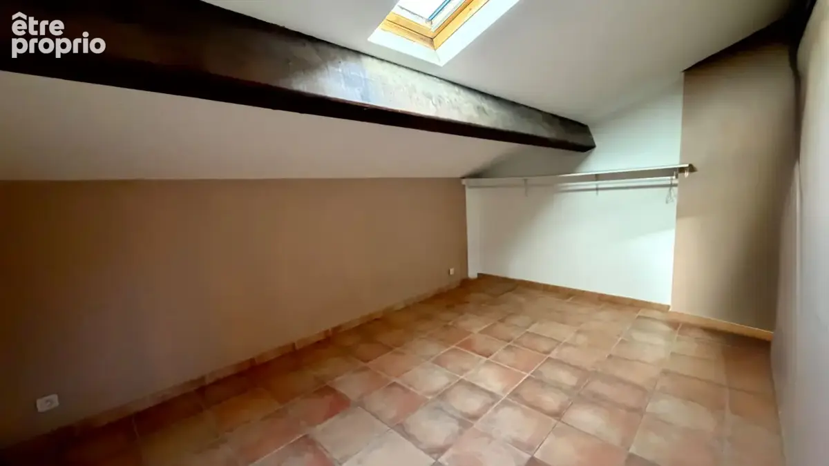 Exclusivité! Duplex T3 en hyper centre avec extérieur et stationnement! - photo 6