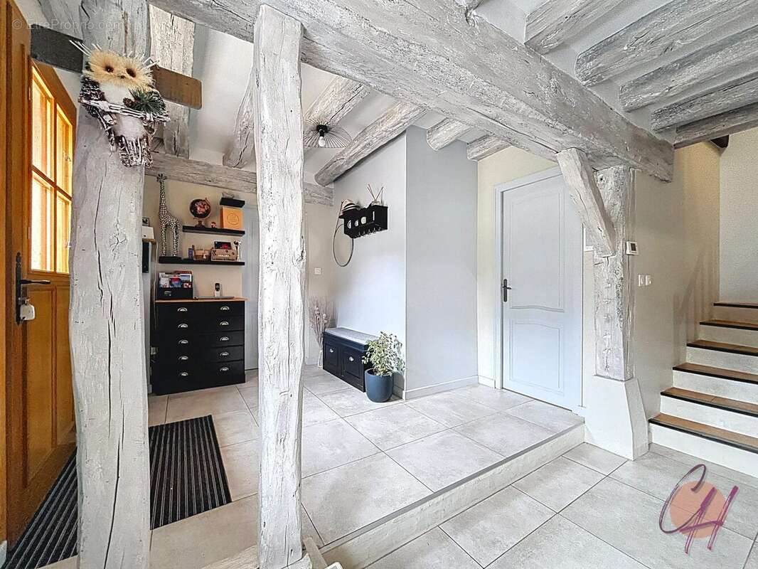 Maison à POCE-SUR-CISSE