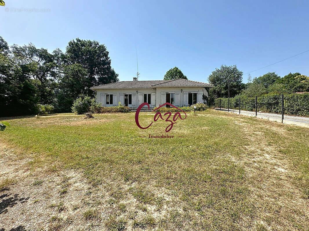 Maison à CAMBLANES-ET-MEYNAC