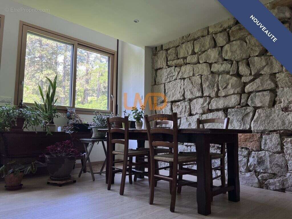 Maison à LARGENTIERE