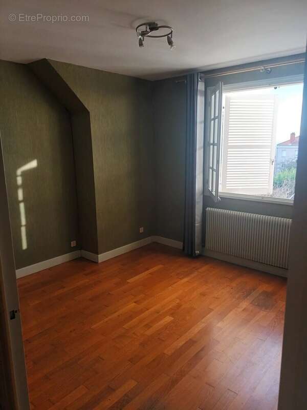 Maison à MONTCEAU-LES-MINES