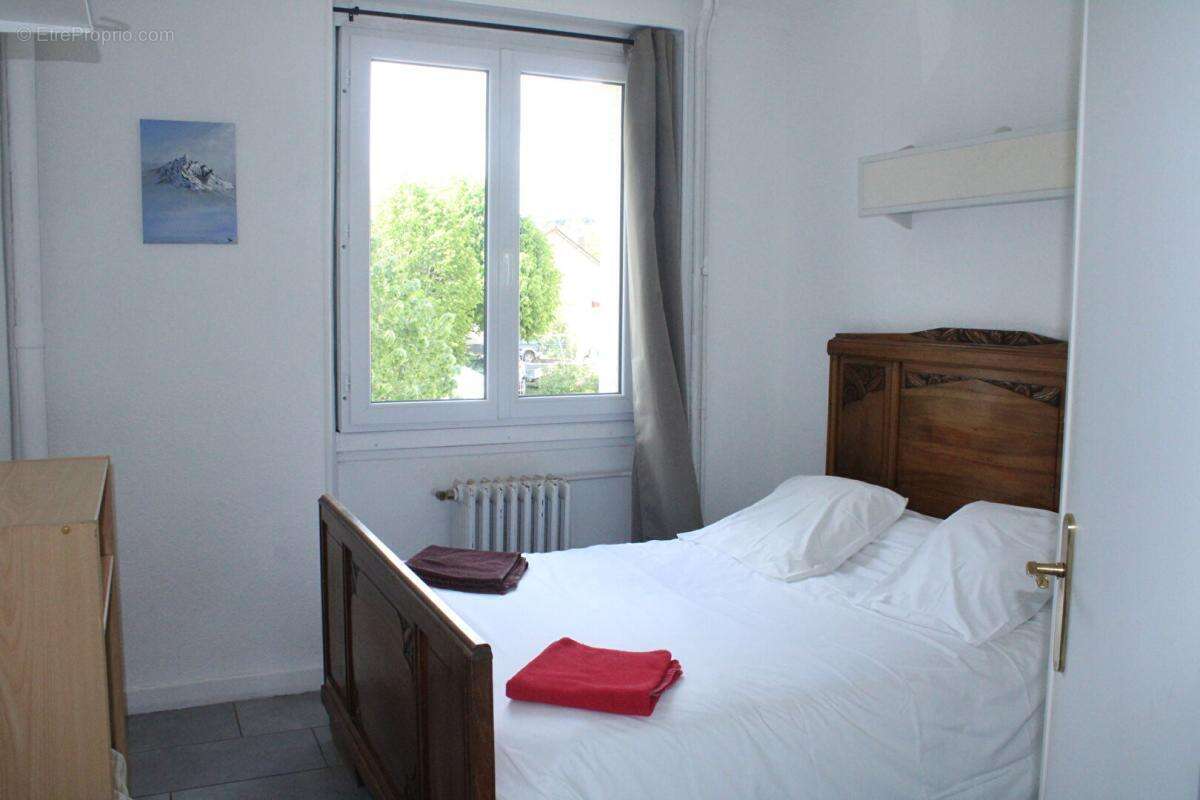 Maison La Bastide Puylaurent 25 pièce(s) 670 m2 - photo 6