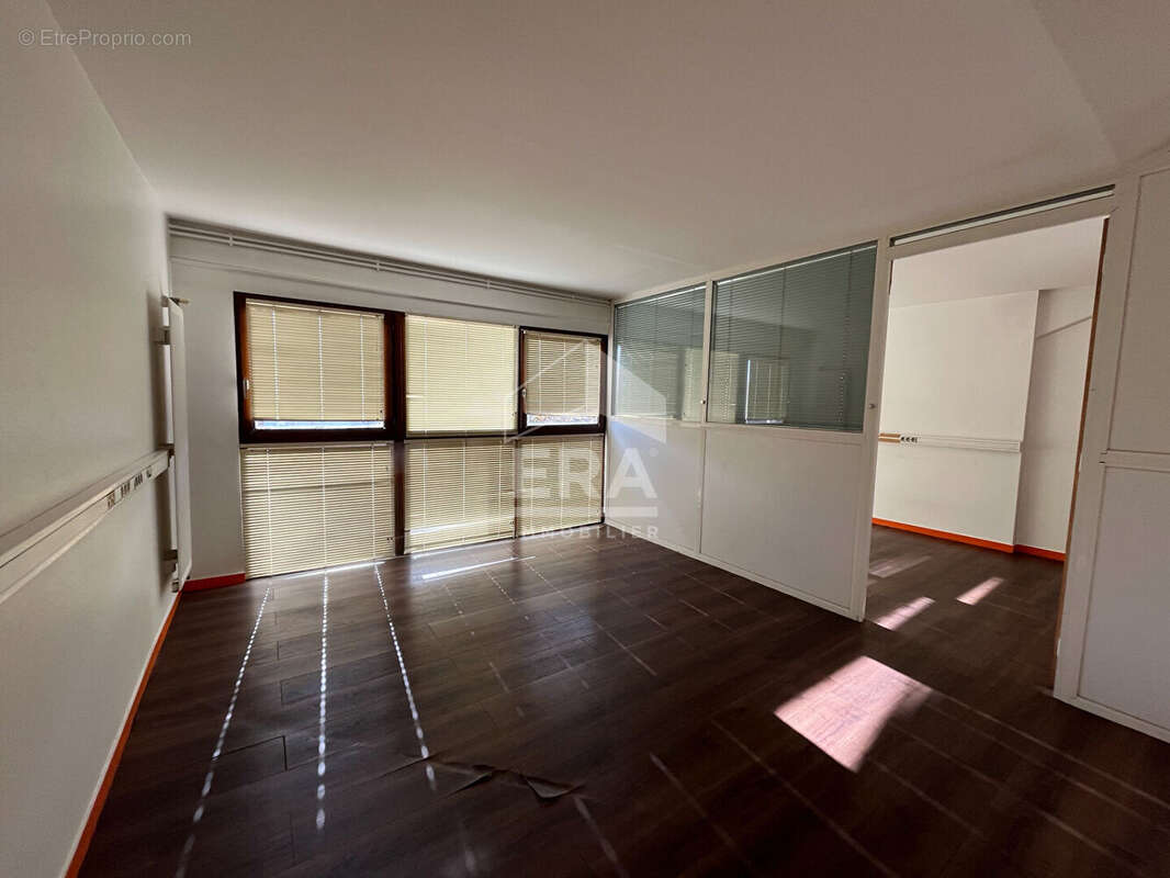 Appartement à SAINT-ETIENNE-DU-ROUVRAY