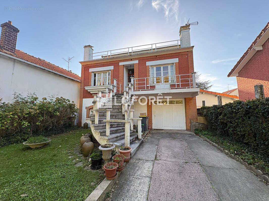 Maison à VITRY-SUR-SEINE