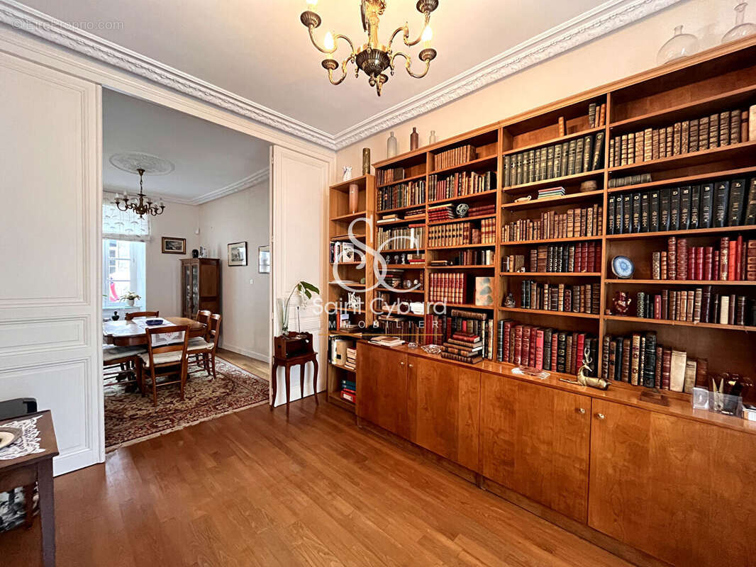 Maison à L'ISLE-D'ESPAGNAC