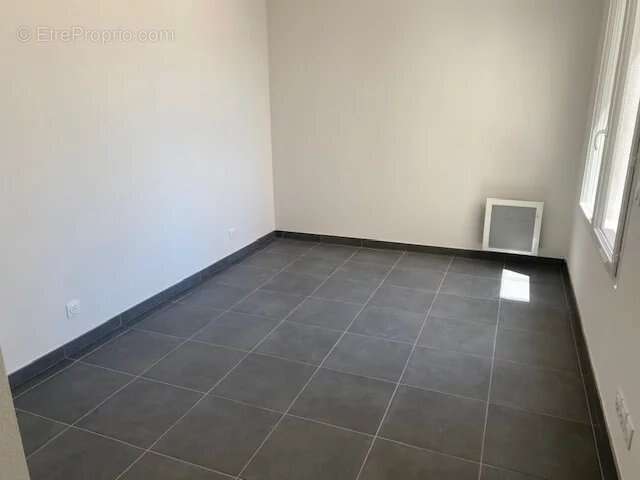 VENTE T2 avec Terrasse-jardin - photo 4