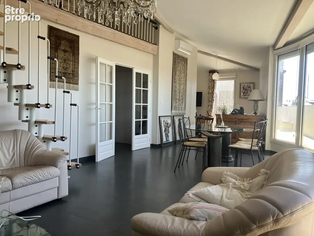Appartement 4 pièces 94 m² à vendre à Poitiers (86000) - photo 2