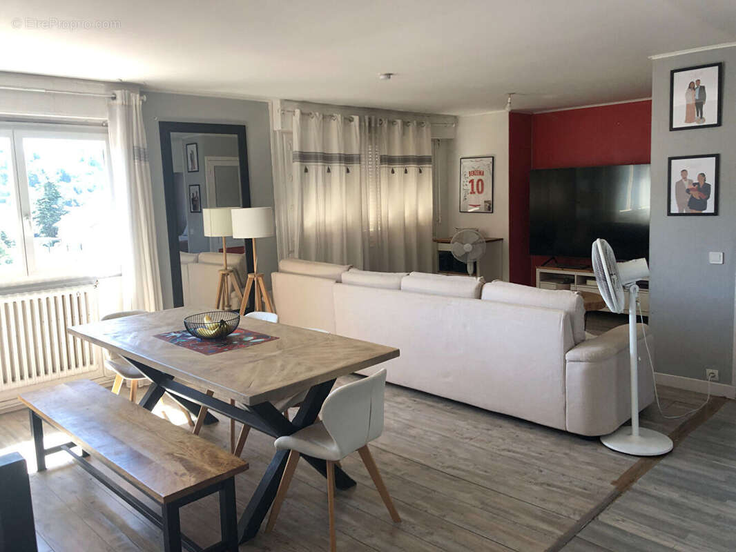 Appartement Feyzin 5 pièce(s) 90 m2 - photo 8