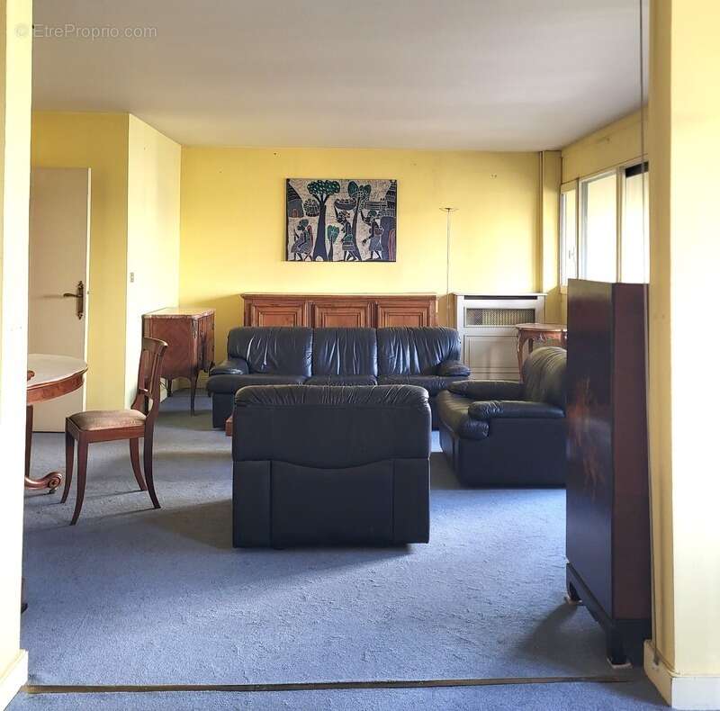 Appartement à PARIS-20E