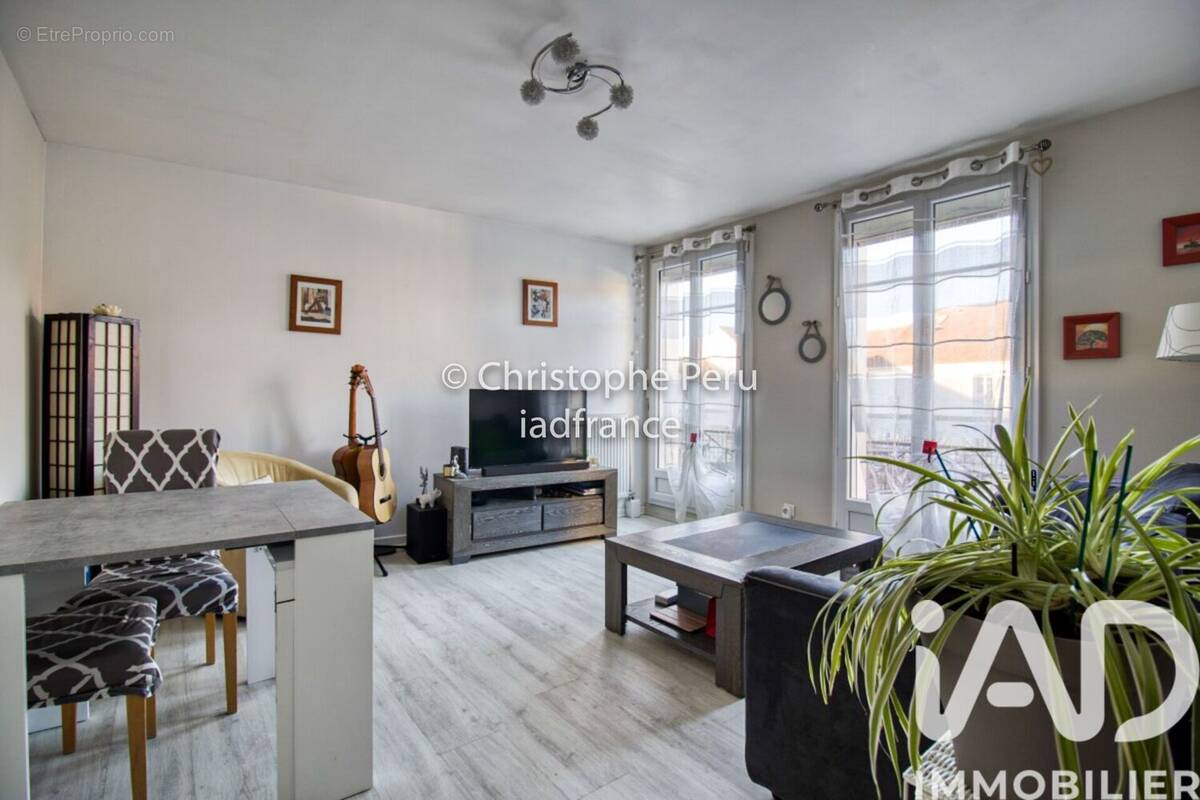 Photo 1 - Appartement à COURDIMANCHE