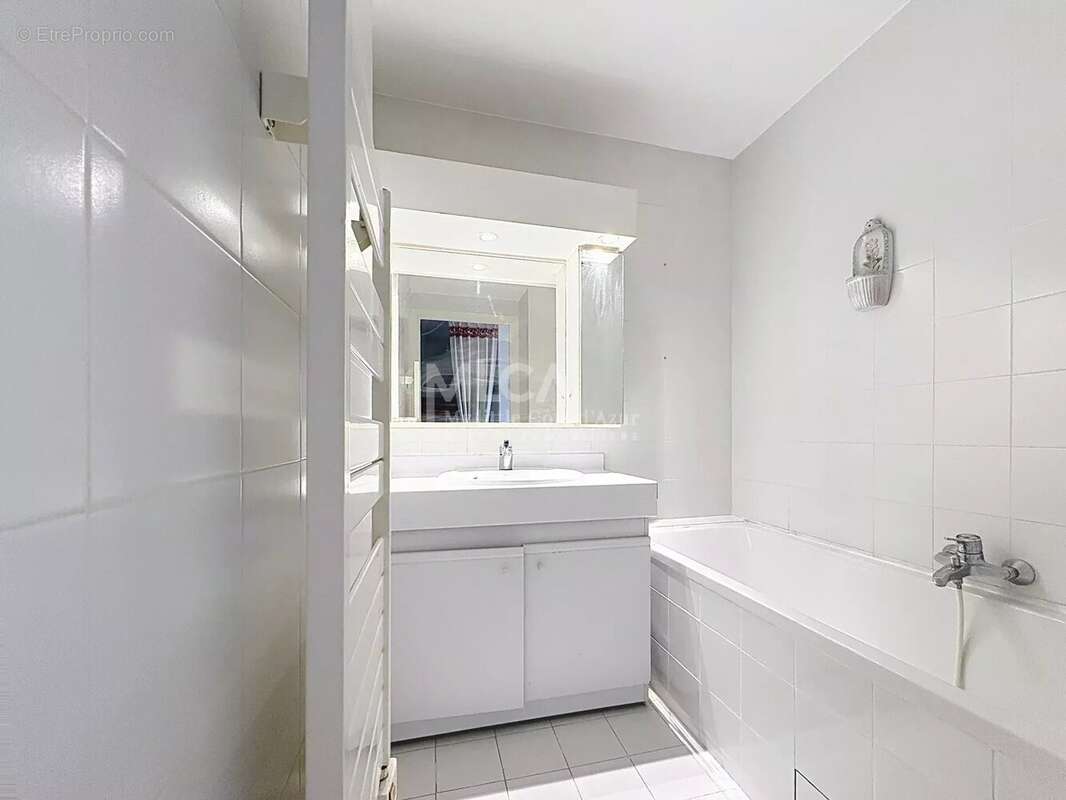 Appartement à SAINT-ETIENNE-DE-TINEE
