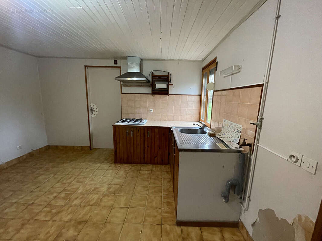 Maison à LA BERTHENOUX