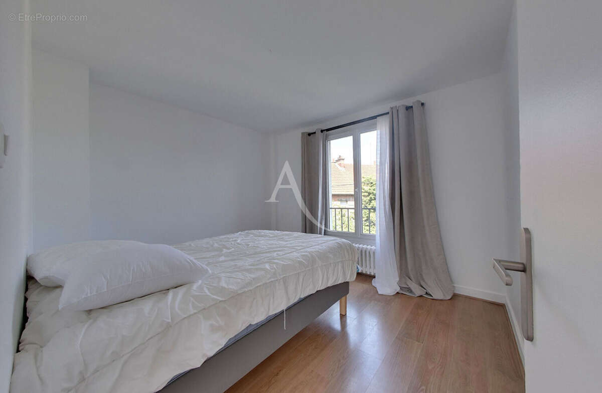 Appartement à NOGENT-SUR-MARNE
