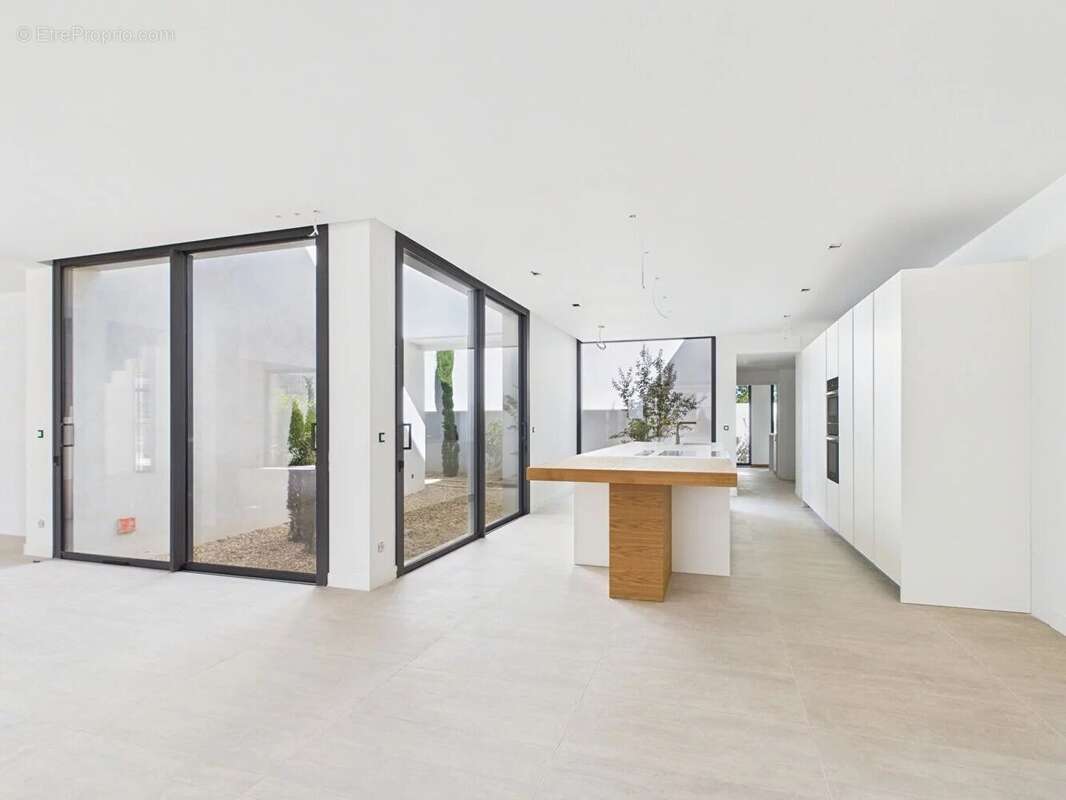 Maison à SAINT-REMY-DE-PROVENCE