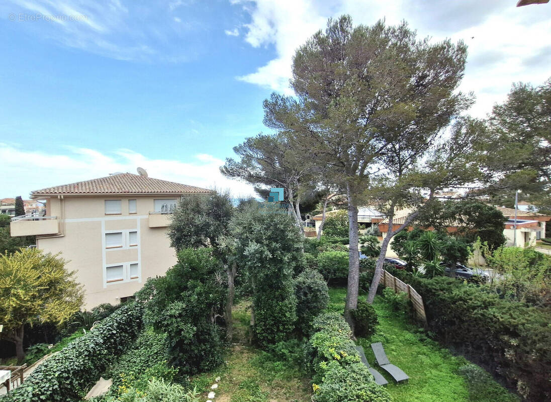 Appartement à FREJUS