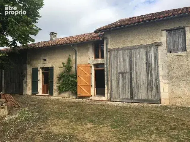 Maison 6 pièces 142 m² à vendre à Saint-Severin (16390) - photo 9