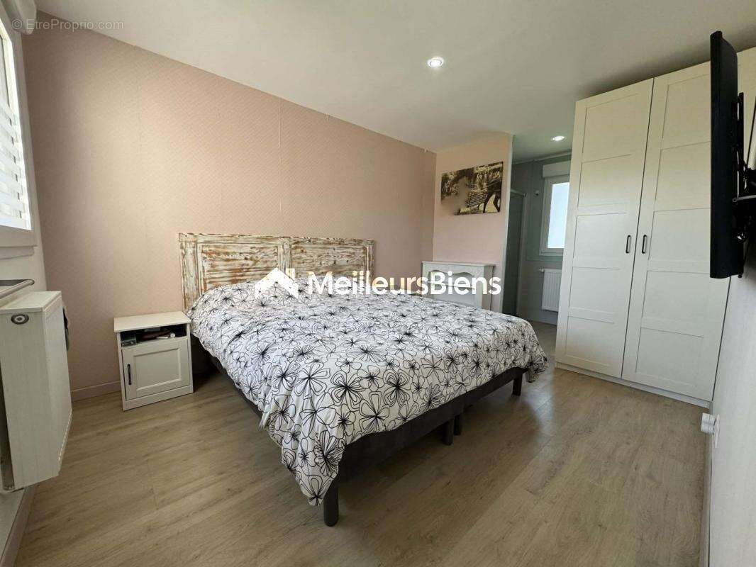 Maison à RECQUIGNIES