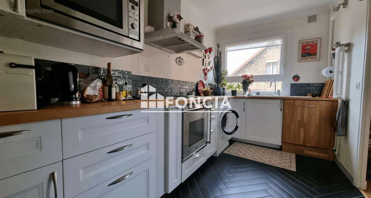 Appartement à BOURG-LA-REINE