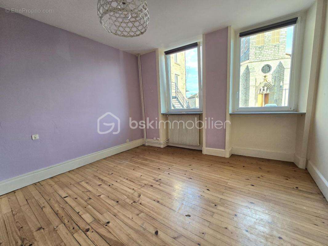 Maison de ville 5 pièces – 70 m² – Saint-Rémy-sur-Durolle - photo 4