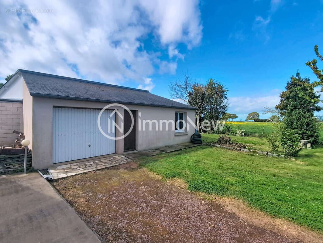 Maison à SAINT-AUBIN-DES-PREAUX