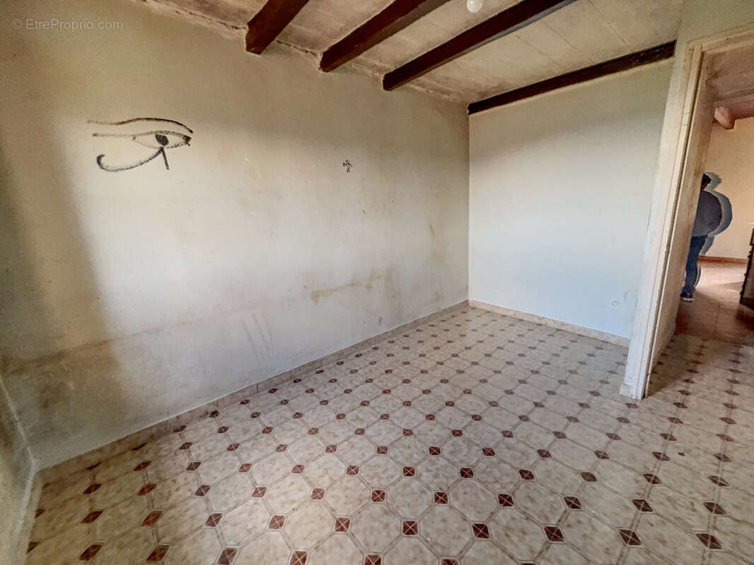 Maison 58 m² à San-Giuliano  - photo 3