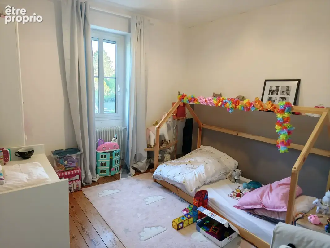 Saint-Macaire - Maison de ville avec jardin - photo 9