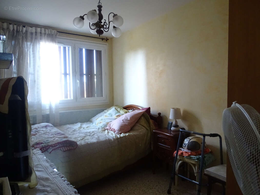 Appartement à MARSEILLE-15E