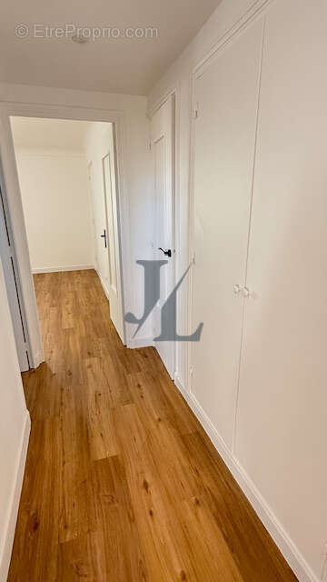 EXCLUSIVITÉ   Bien rare ! Appartement T3 en rez-de-jardin avec terrasse couverte et jardin privatif - photo 8