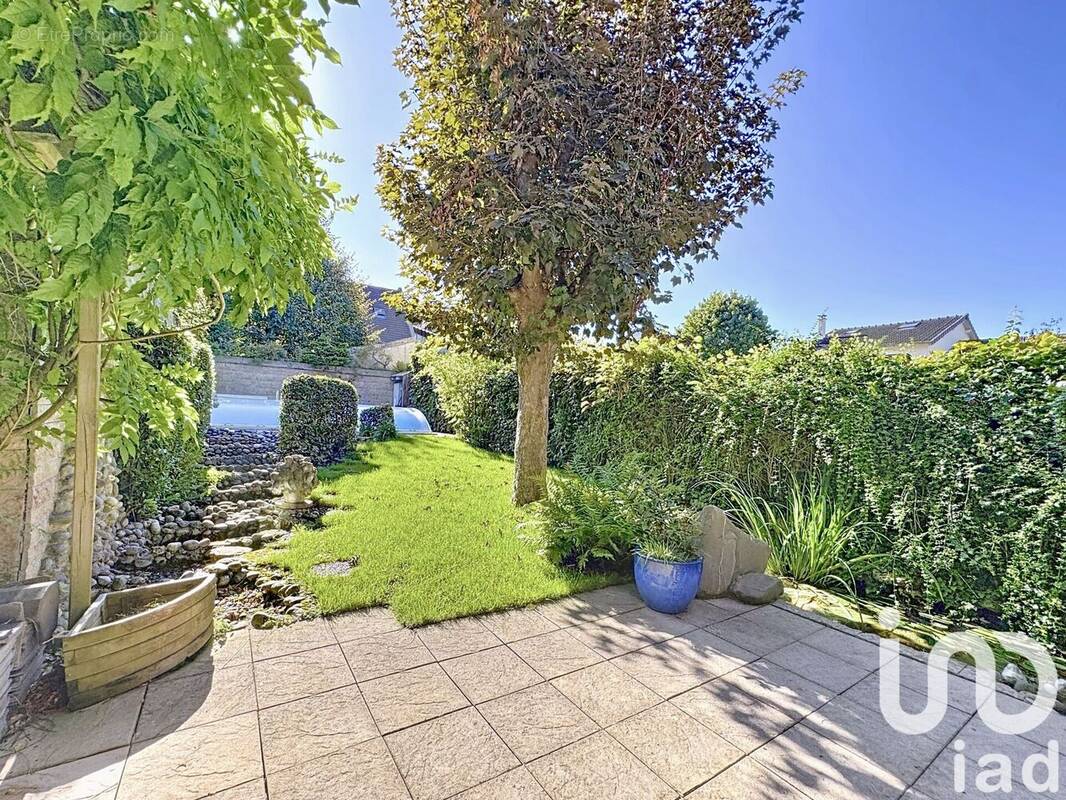 Photo 1 - Maison à VELIZY-VILLACOUBLAY