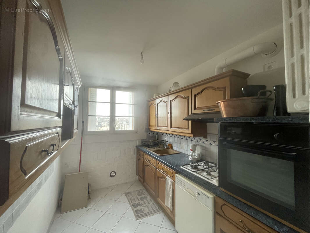 Appartement à ALLONNES