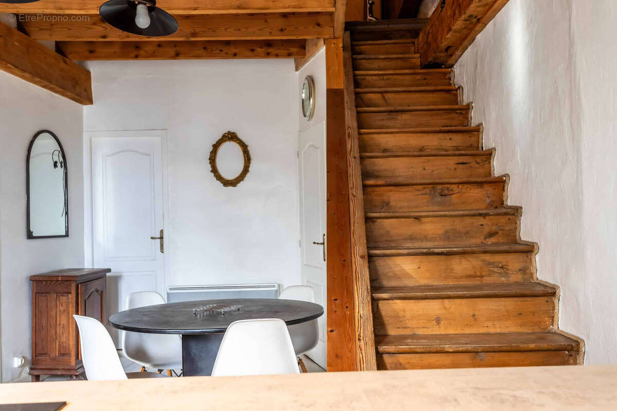 Village house - photo 2