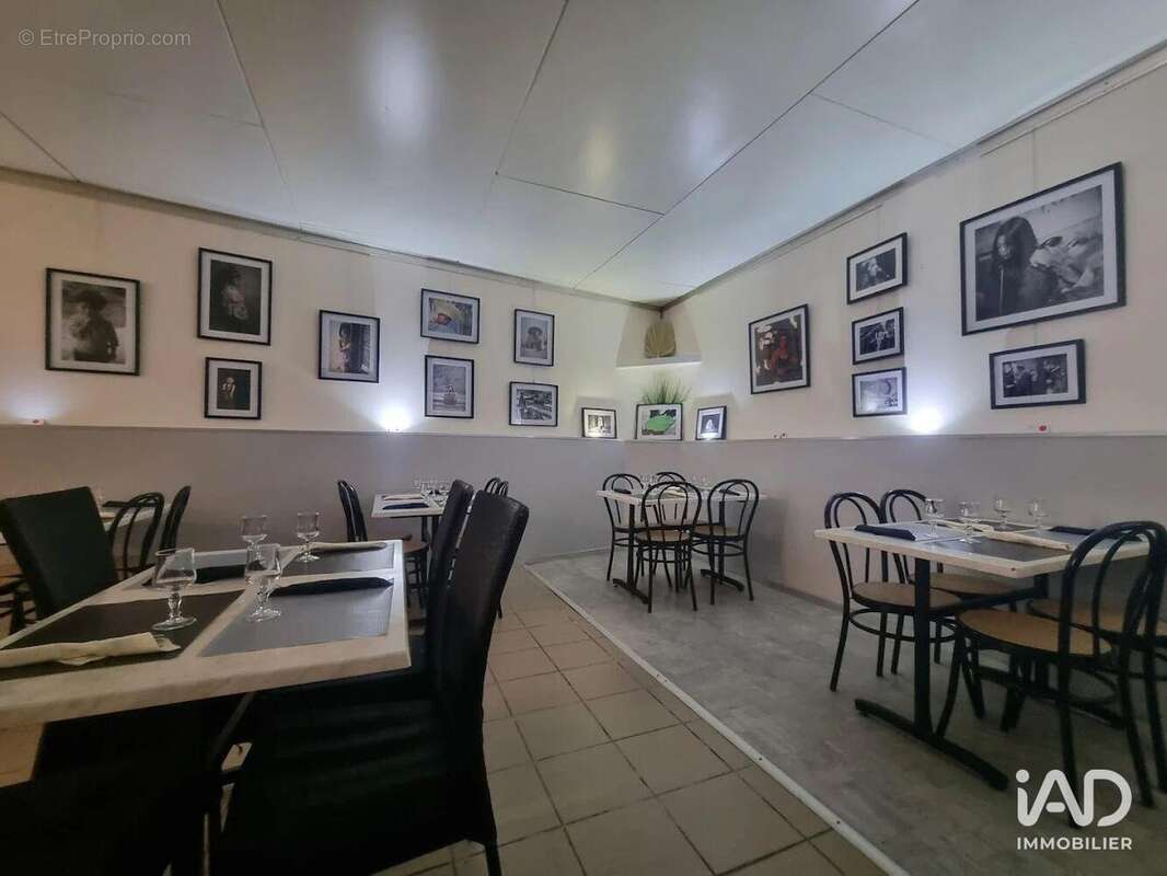 Photo 2 - Commerce à MARCORIGNAN