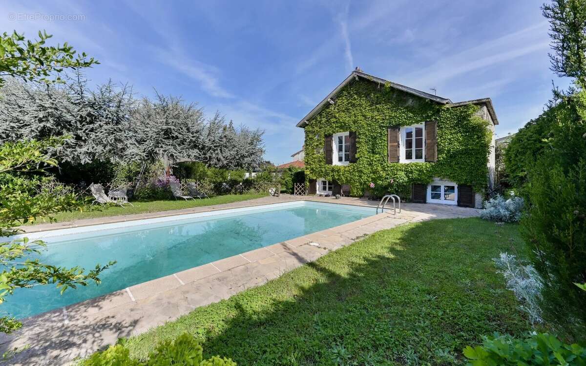 Maison à LYON-5E