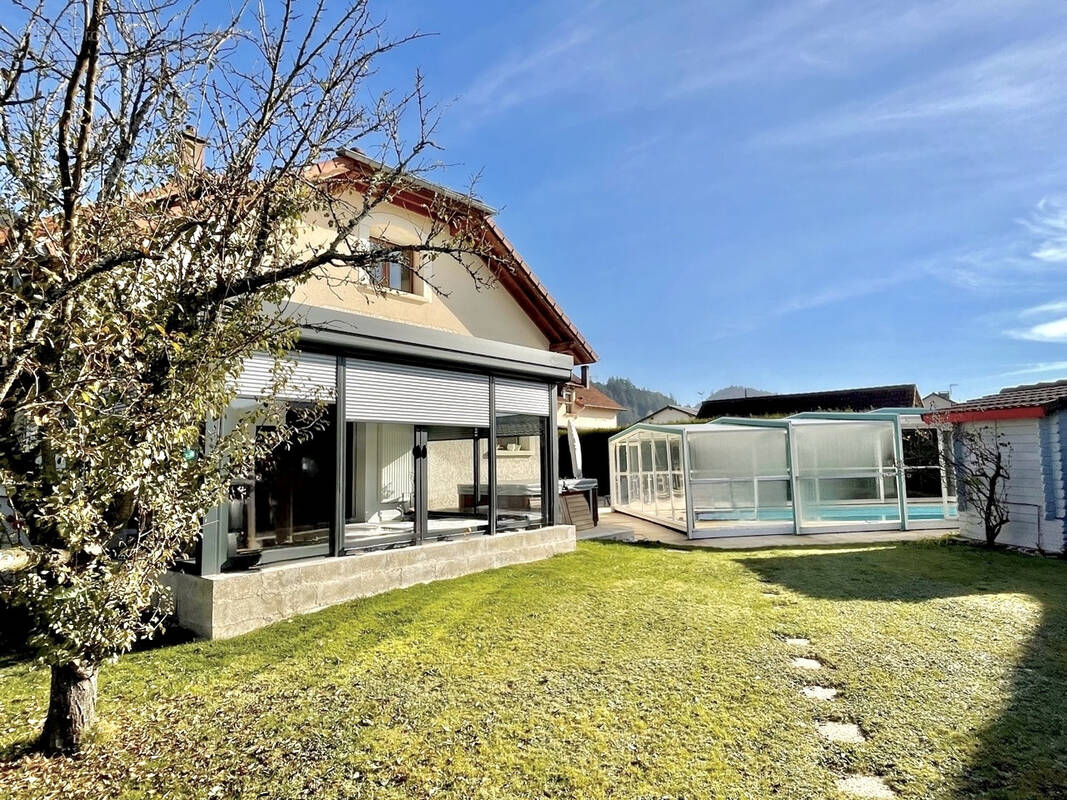 Maison à SAINT-ETIENNE-LES-REMIREMONT