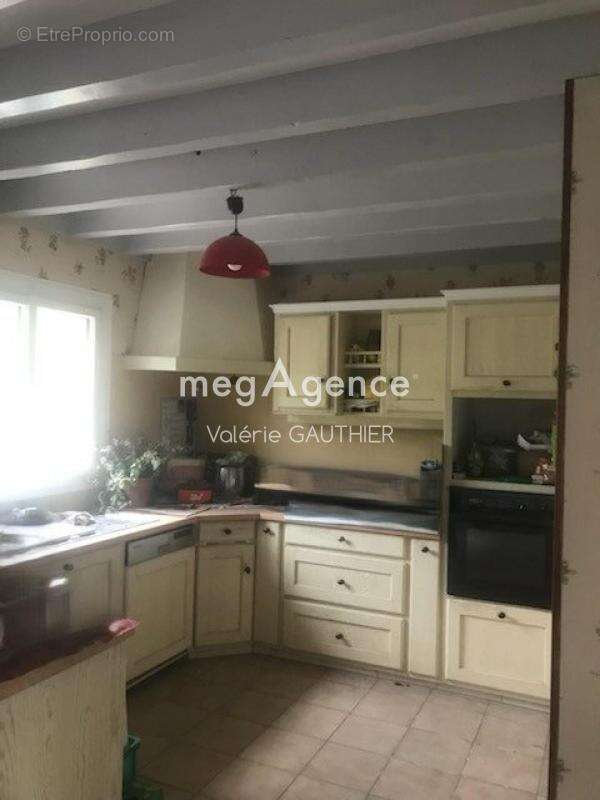 Maison à MESLAY