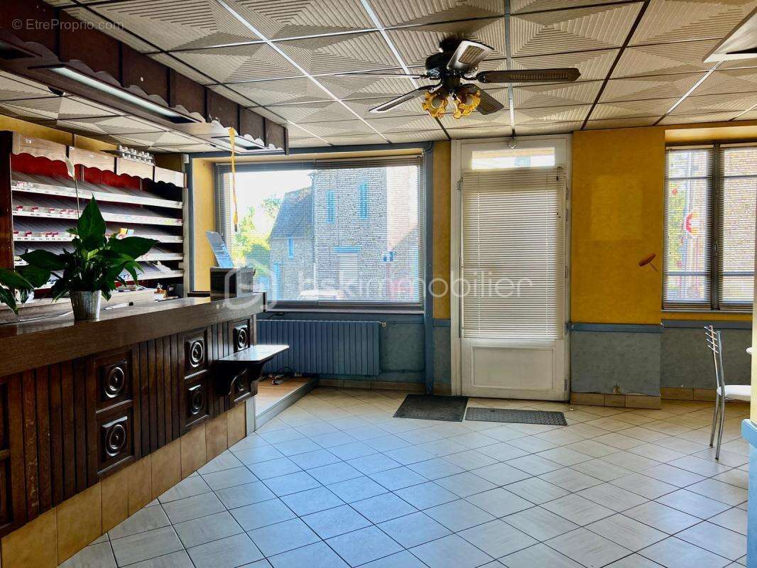 Maison à BAZOUGES-LA-PEROUSE