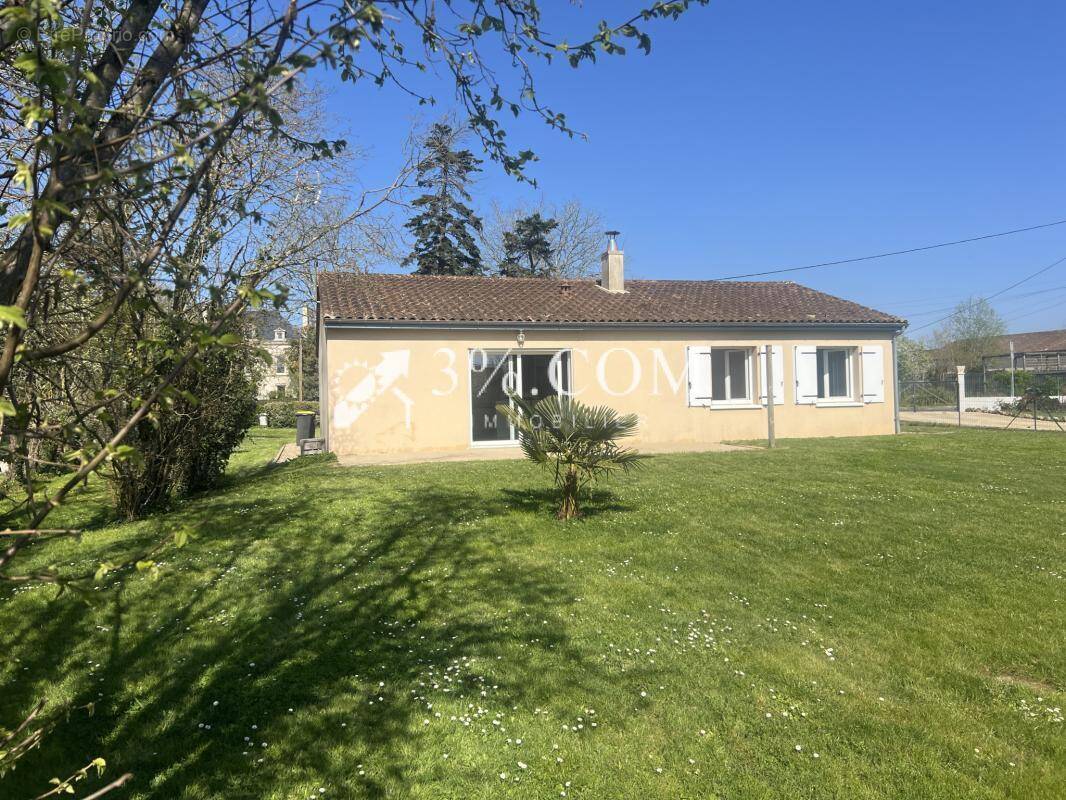 Maison à TERCE