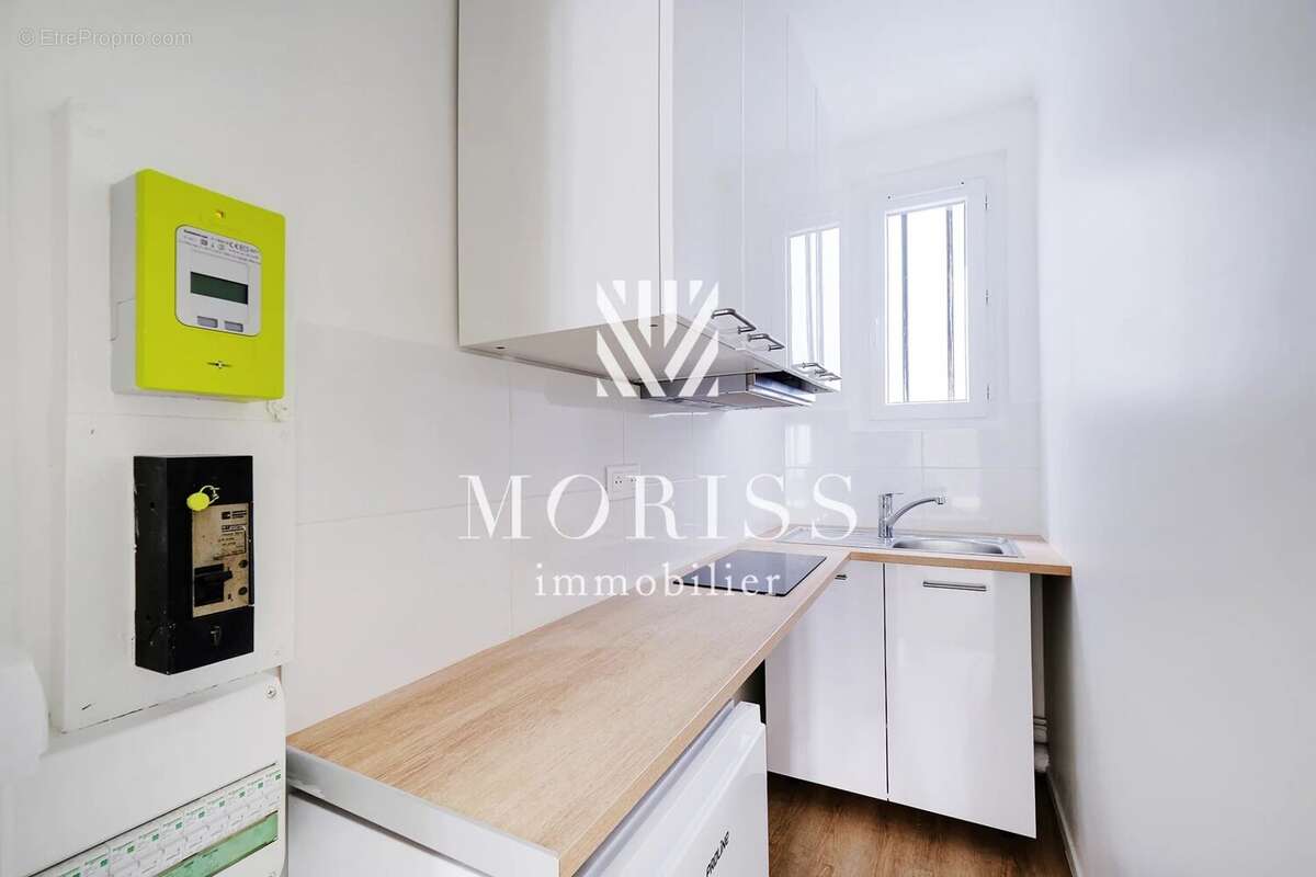 Appartement à PARIS-17E